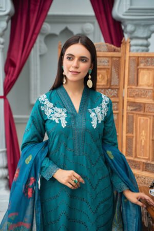 3 Pc Cotton Embroidery [ Pret ]